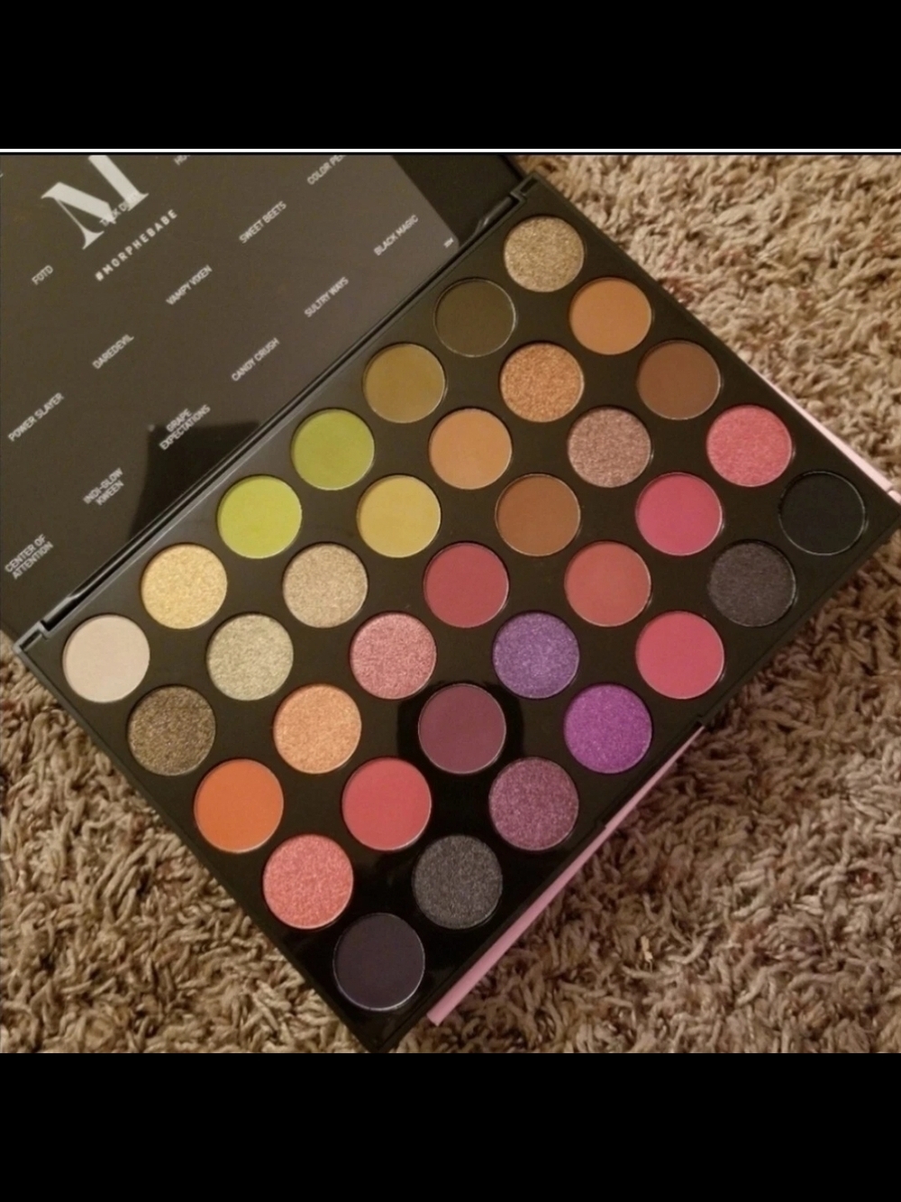 Morphe "Boss Mode" Color-Rich Eyeshadow Palette — Greens, Pinks, Purples, Golds - Picture 3 of 3